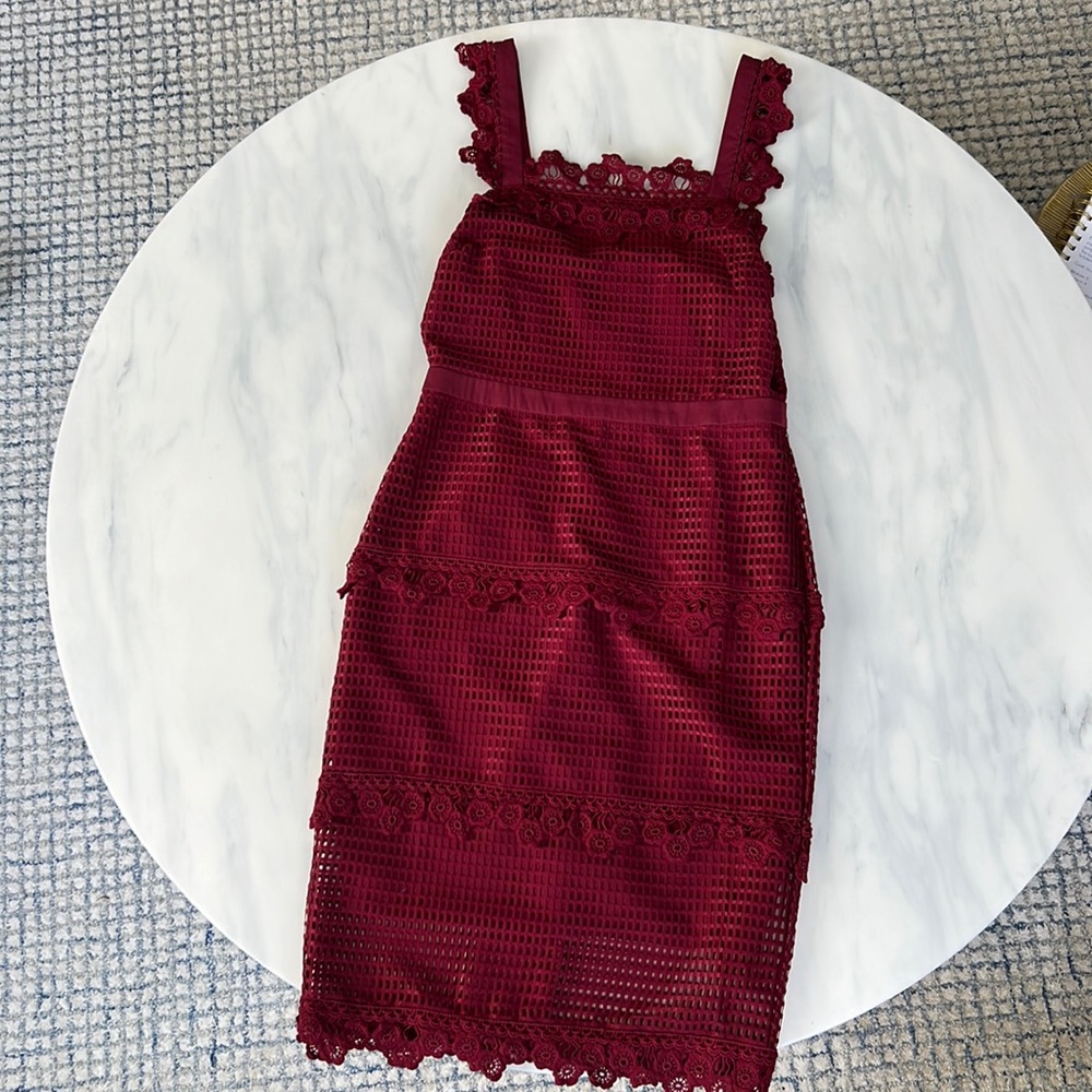 Beautiful Wine colored pencil dress. 🍷